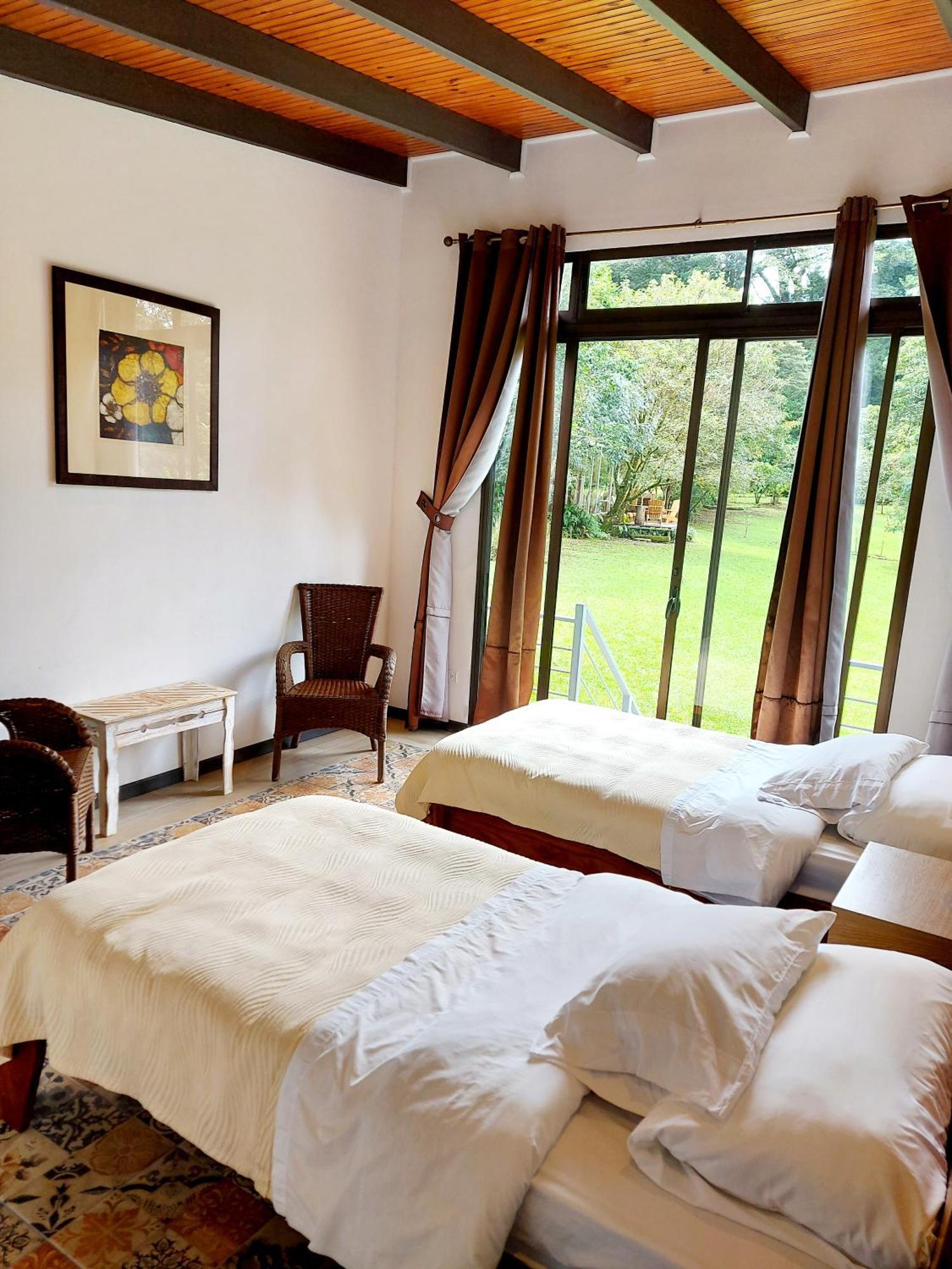 Yerbabuena Lodge Monteverde Exterior foto